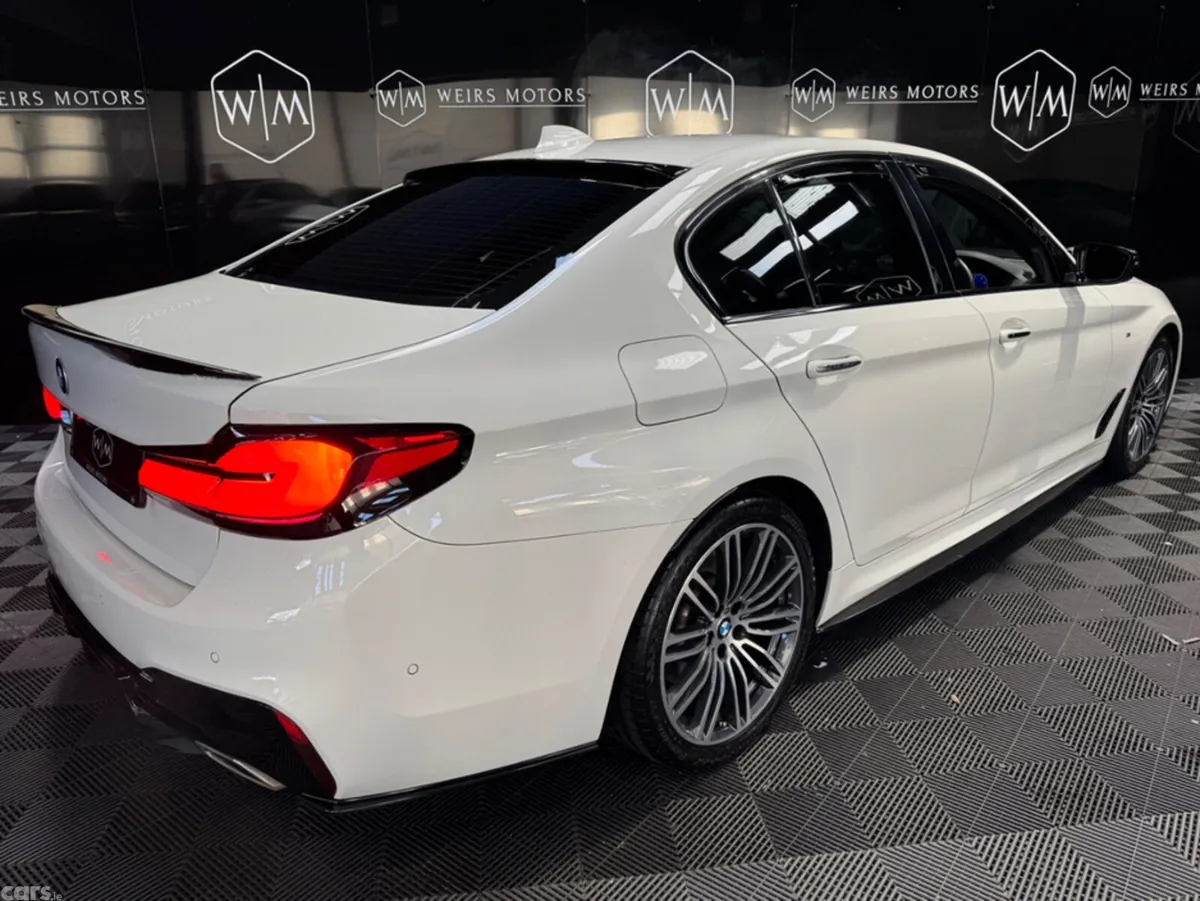 BMW 5-Series Saloon, Diesel, 2017, White