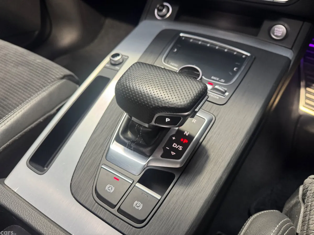Audi Q5 MPV, Diesel, 2020, White