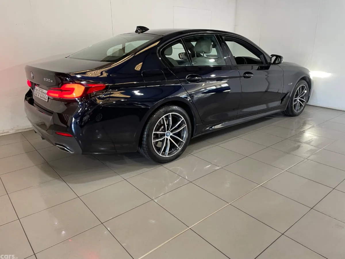 BMW 5-Series Saloon, Petrol Plug-in Hybrid, 2021, Black