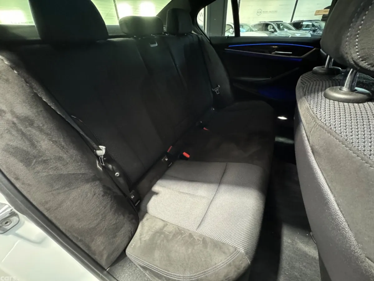 BMW 5-Series Saloon, Diesel, 2017, White