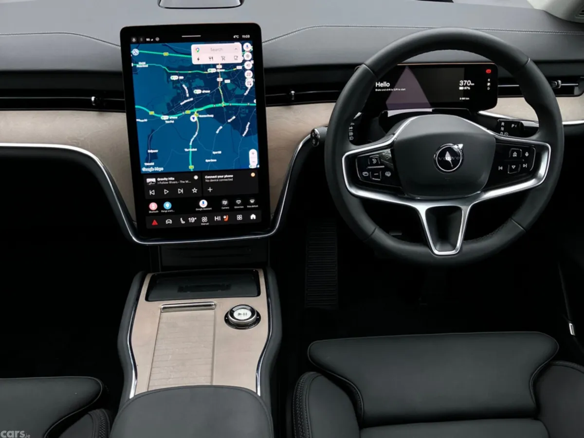 Volvo EX90 SUV, Electric, 2025, Beige