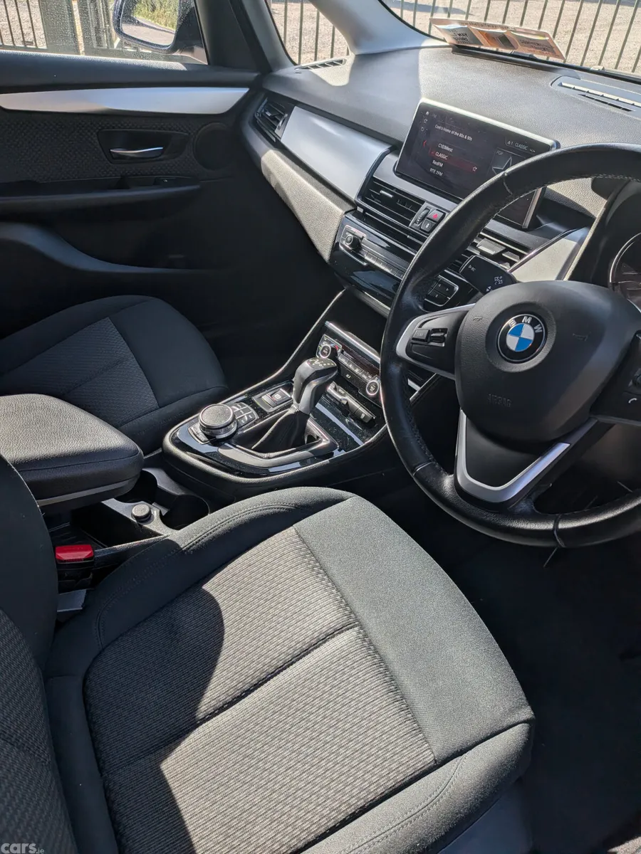 BMW 2-Series Hatchback, Diesel, 2019, Blue