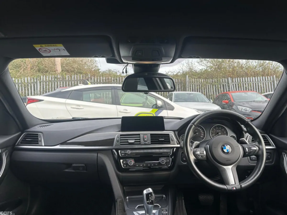 BMW 3-Series Saloon, Petrol Plug-in Hybrid, 2016, White