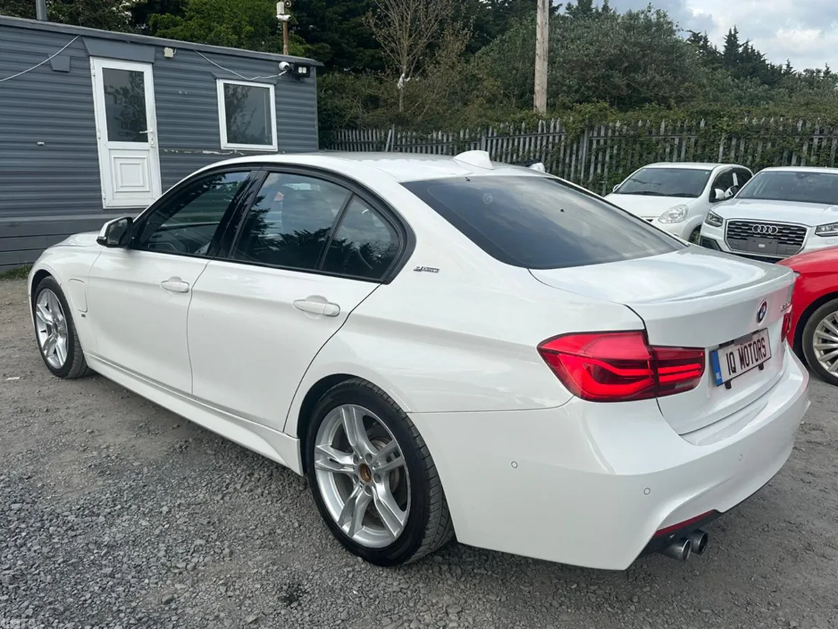 BMW 3-Series Saloon, Petrol Plug-in Hybrid, 2016, White