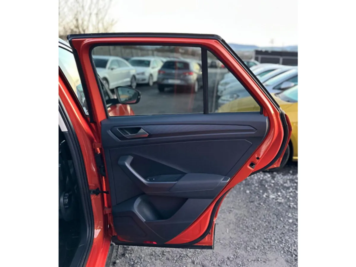 Volkswagen T-Roc SUV, Diesel, 2020, Orange