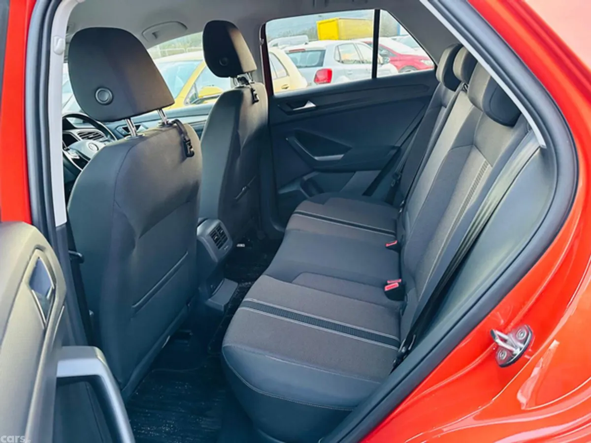 Volkswagen T-Roc SUV, Diesel, 2020, Orange