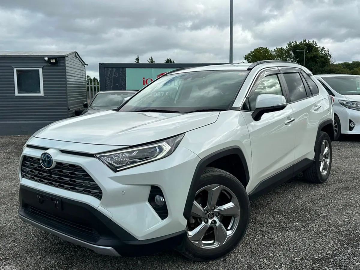 Toyota RAV4 SUV, Petrol Hybrid, 2021, White