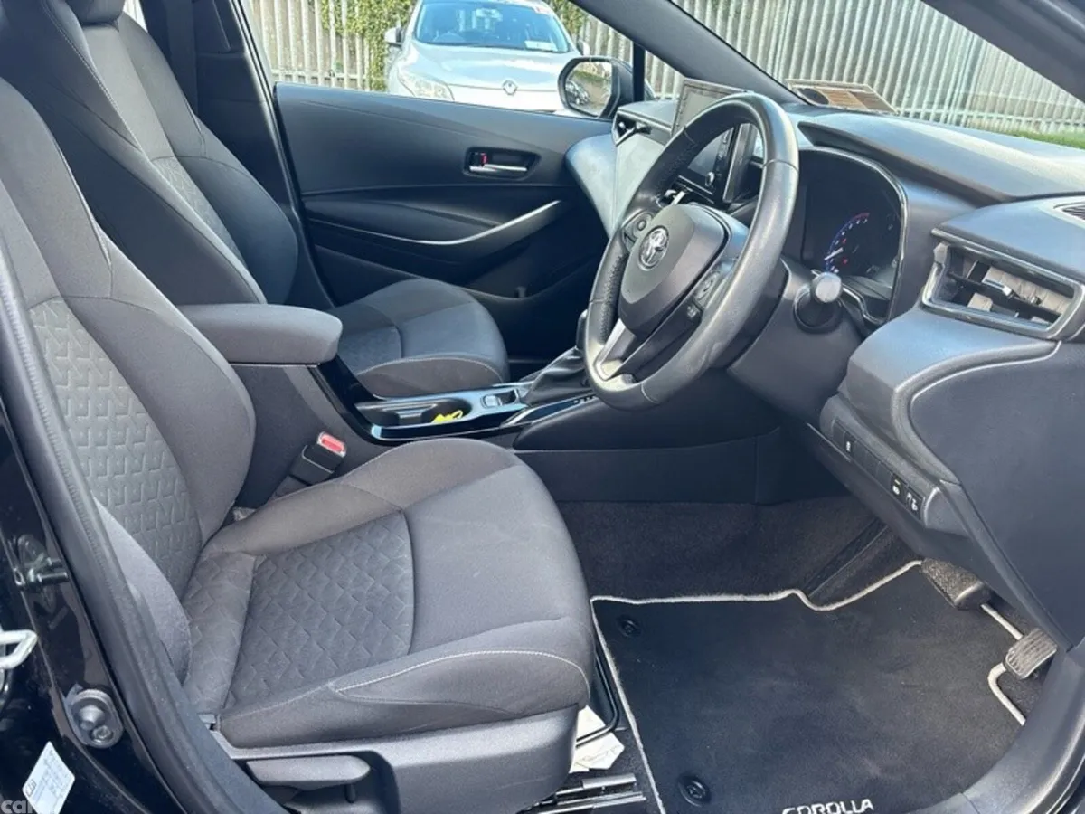 Toyota Corolla Estate, Petrol Hybrid, 2022, Black