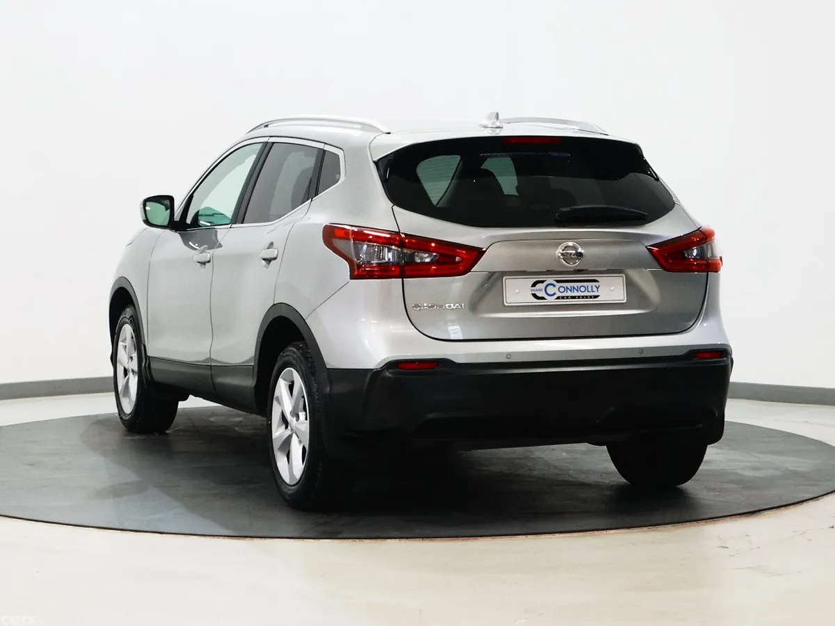 Nissan Qashqai MPV, Petrol, 2019, Grey