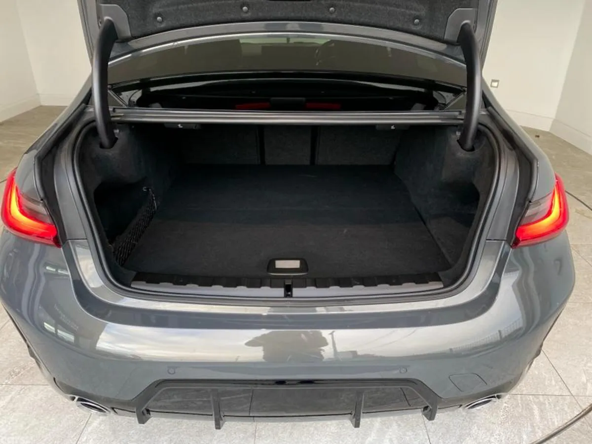 BMW 3-Series Saloon, Petrol Hybrid, 2023, Grey
