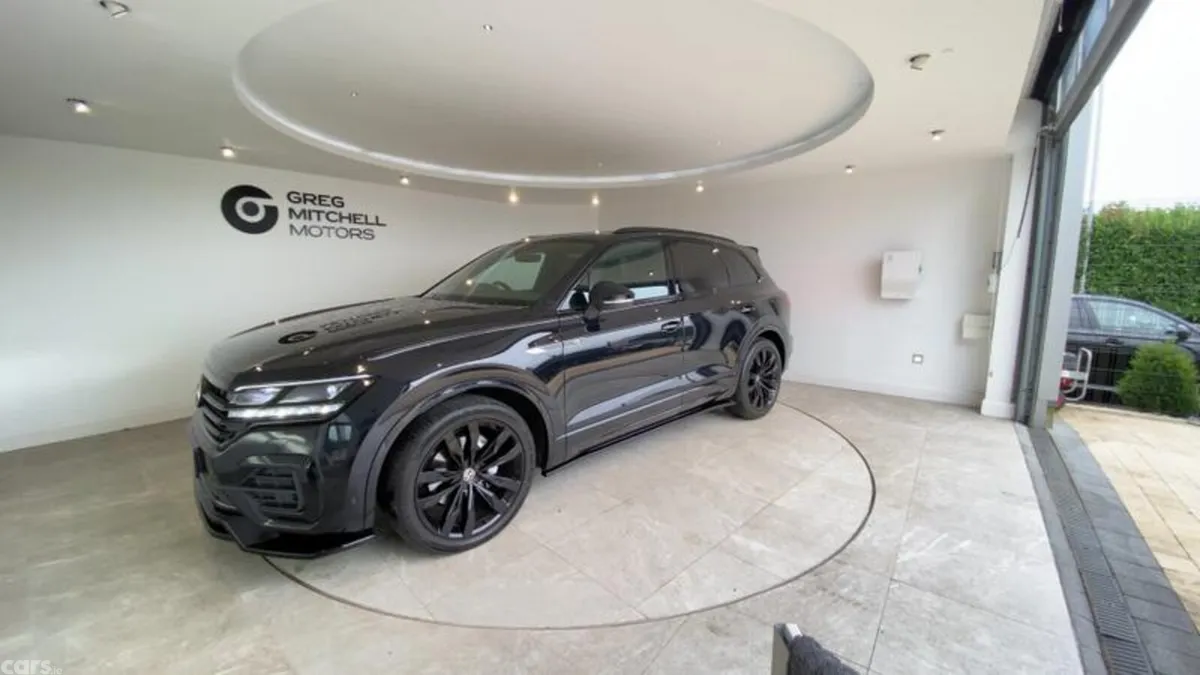 Volkswagen Touareg SUV, Diesel, 2022, Black