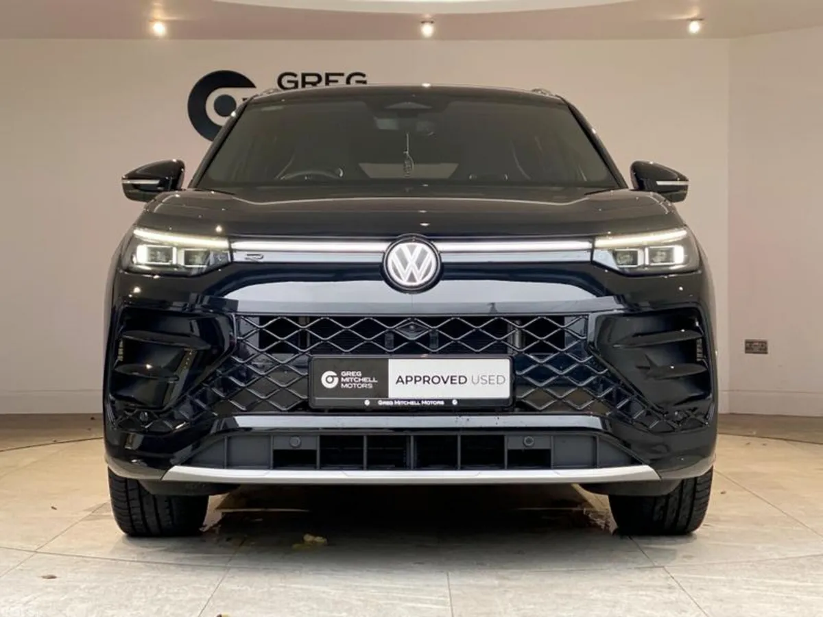 Volkswagen Tayron SUV, Petrol Hybrid, 2025, Black
