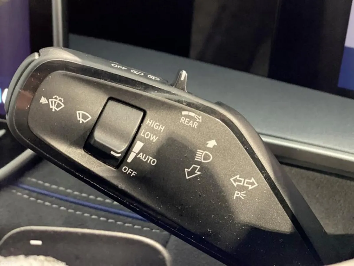 Volkswagen Tayron SUV, Petrol Hybrid, 2025, Black