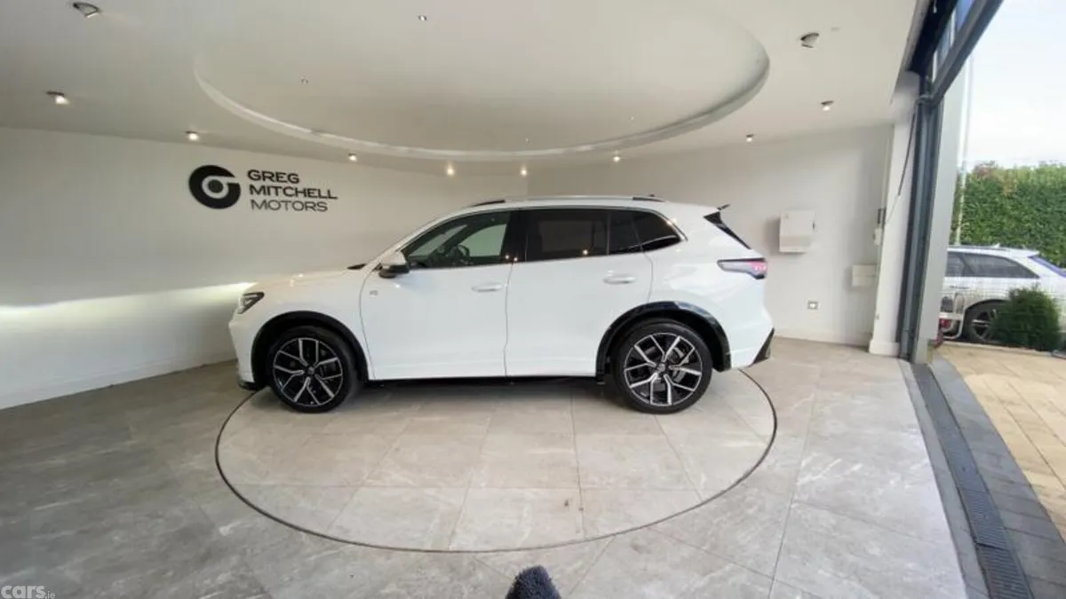 Volkswagen Tiguan SUV, Diesel, 2024, White