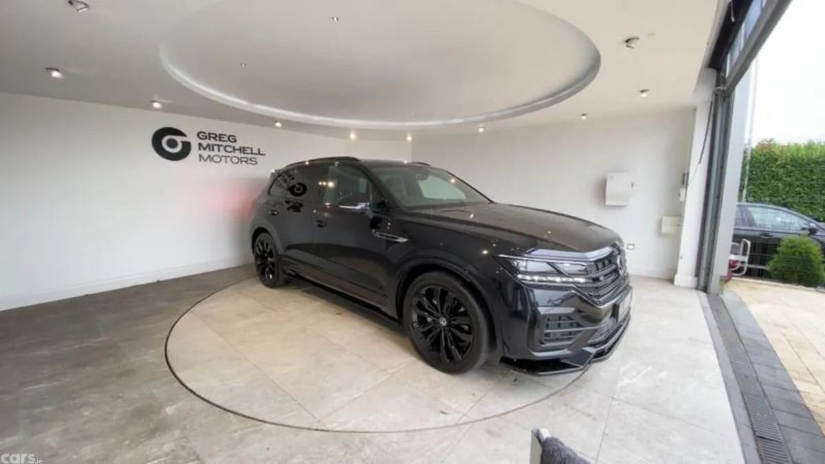 Volkswagen Touareg SUV, Diesel, 2022, Black