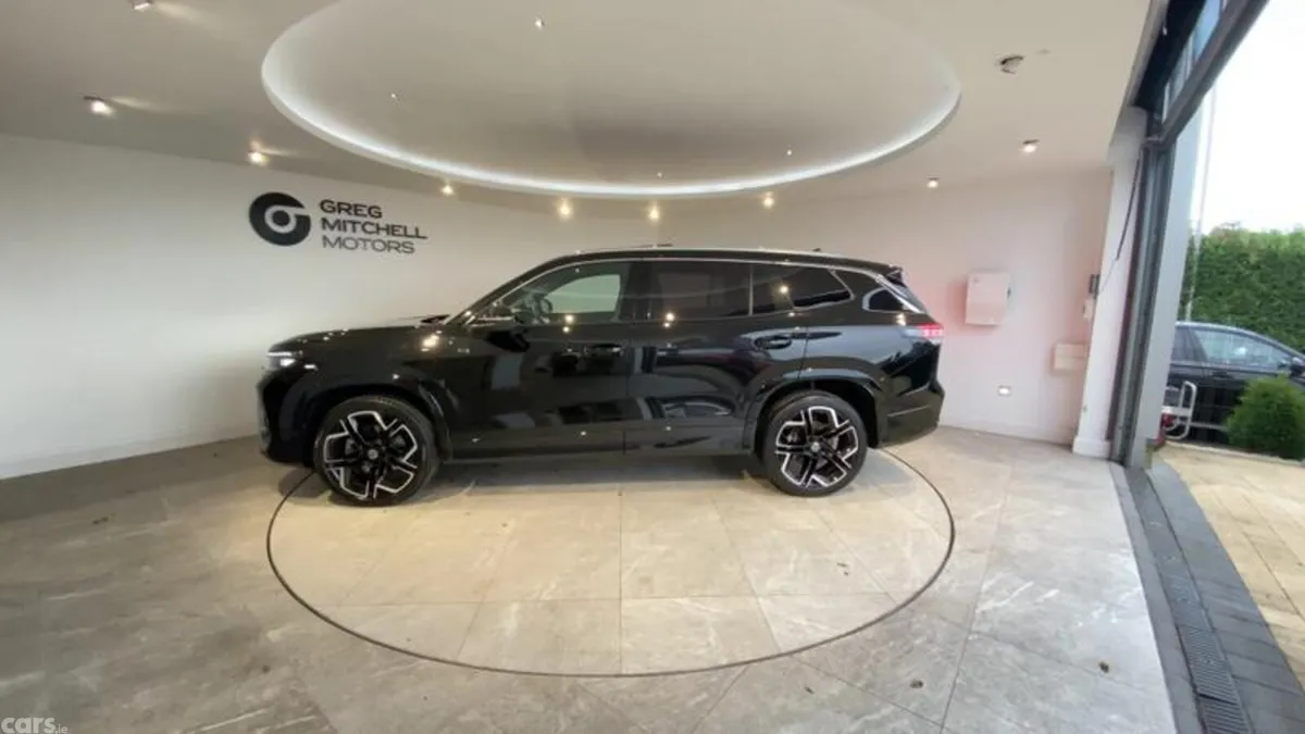 Volkswagen Tayron SUV, Petrol Hybrid, 2025, Black