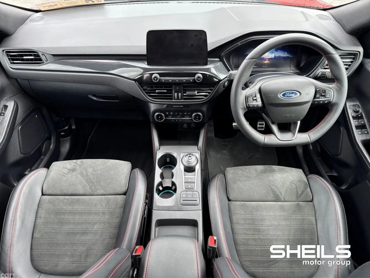 Ford Kuga SUV, Petrol Plug-in Hybrid, 2023, Red