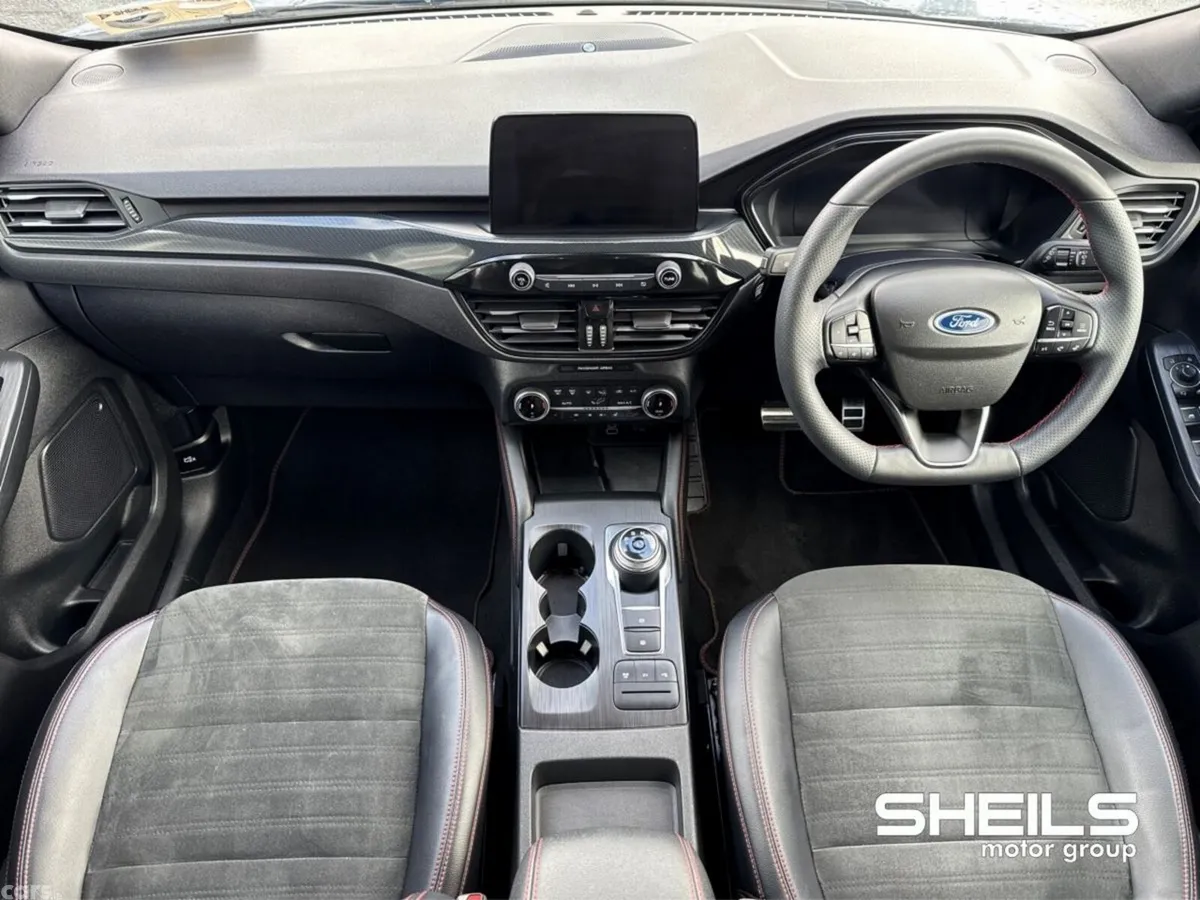 Ford Kuga SUV, Petrol Plug-in Hybrid, 2023, Blue