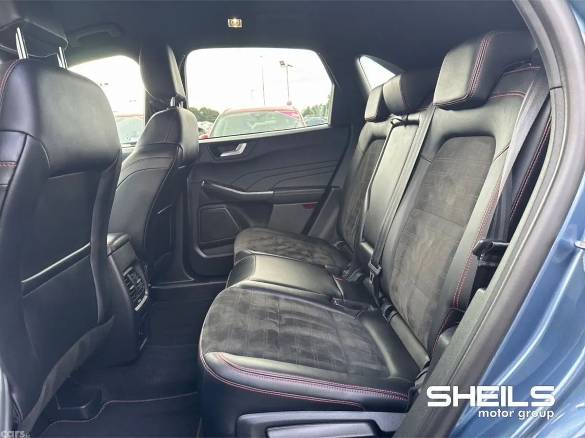 Ford Kuga SUV, Petrol Plug-in Hybrid, 2023, Blue