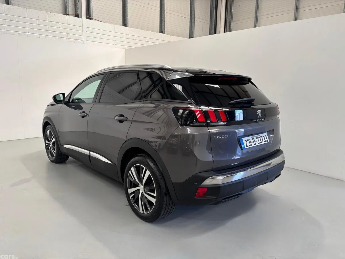 Peugeot 3008 Van, Diesel, 2023, Grey