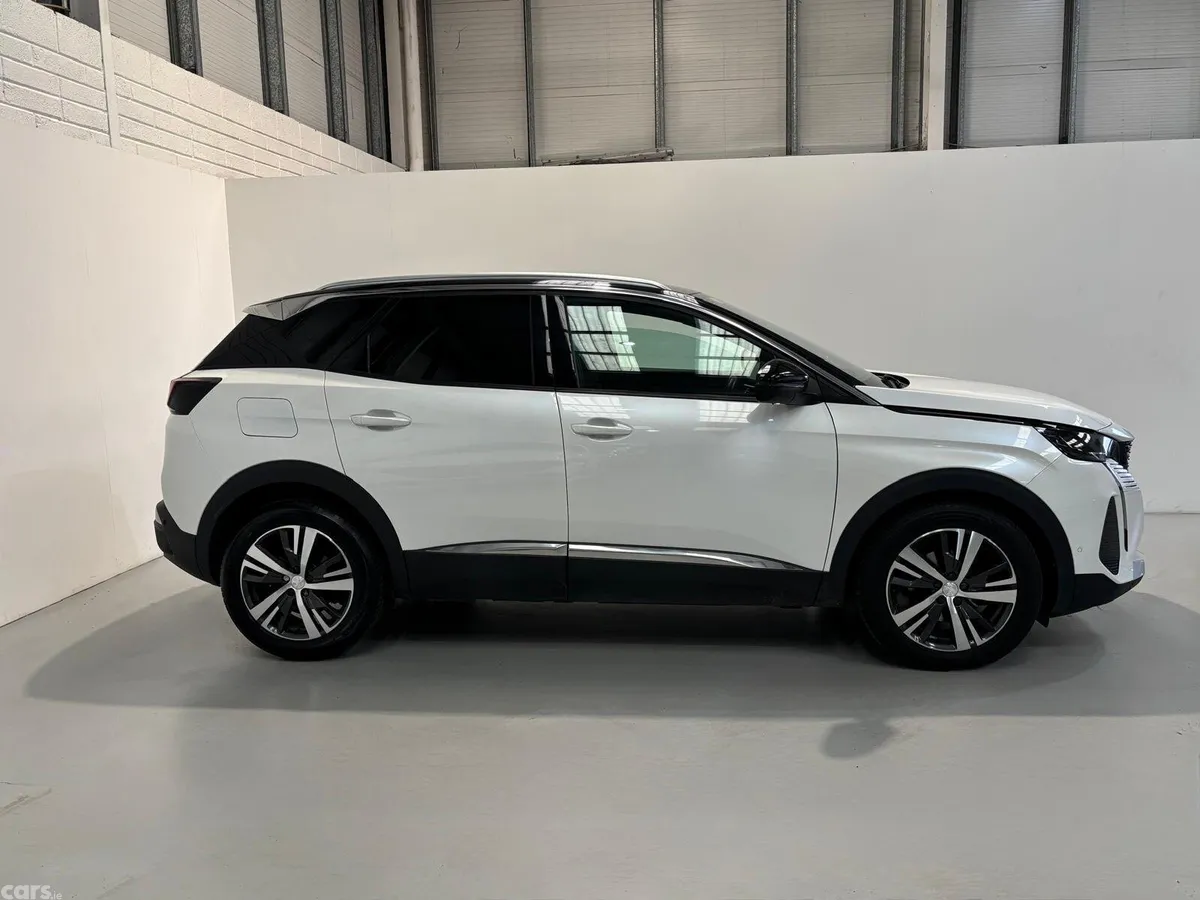Peugeot 3008 Van, Diesel, 2023, White