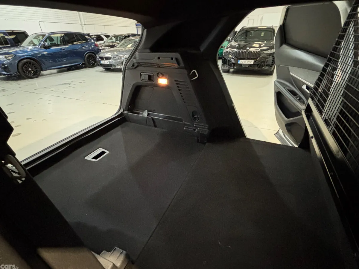 Peugeot 3008 Van, Diesel, 2023, White
