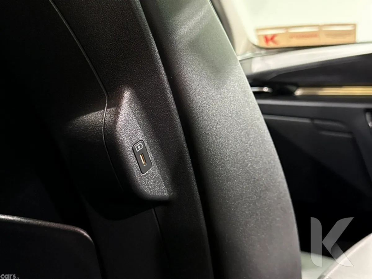 Kia Niro Estate, Petrol Hybrid, 2024, Blue