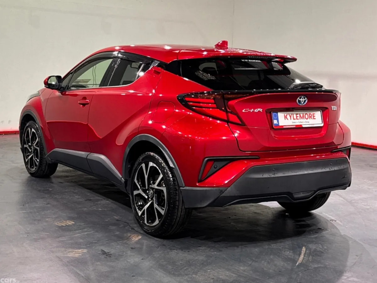 Toyota C-HR SUV, Petrol Hybrid, 2020, Red