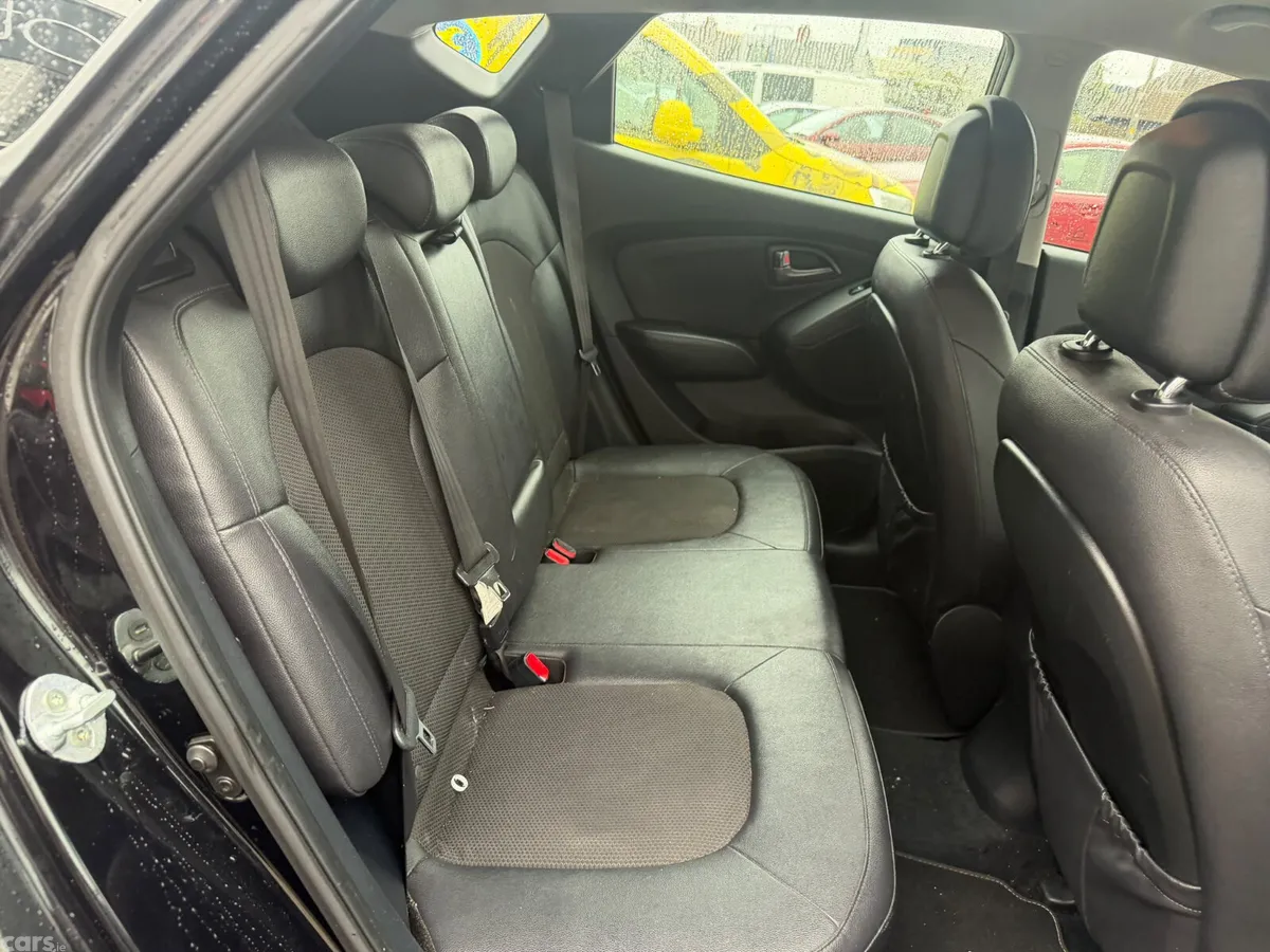 Hyundai ix35 SUV, Diesel, 2014, Black