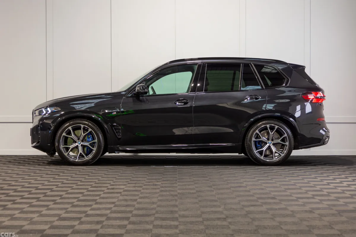BMW X5 SUV, Petrol Plug-in Hybrid, 2026, Black