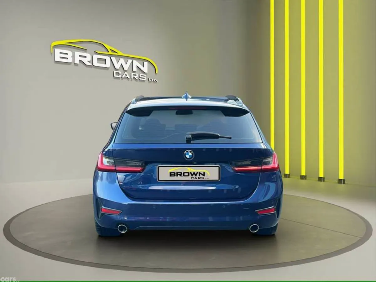 BMW 3-Series Estate, Diesel, 2020, Blue
