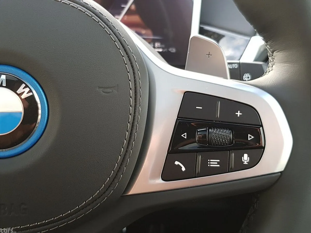 BMW X5 SUV, Petrol Plug-in Hybrid, 2026, Green