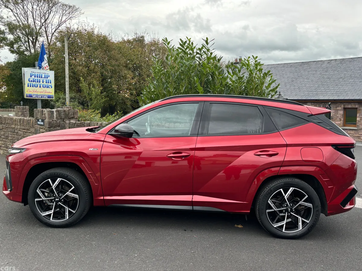 Hyundai Tucson SUV, Petrol Plug-in Hybrid, 2025, Red