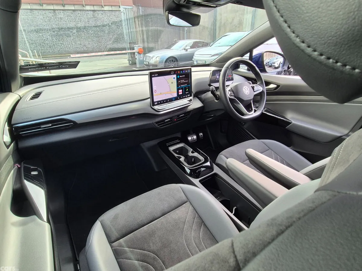 Volkswagen ID.4 SUV, Electric, 2025, Blue