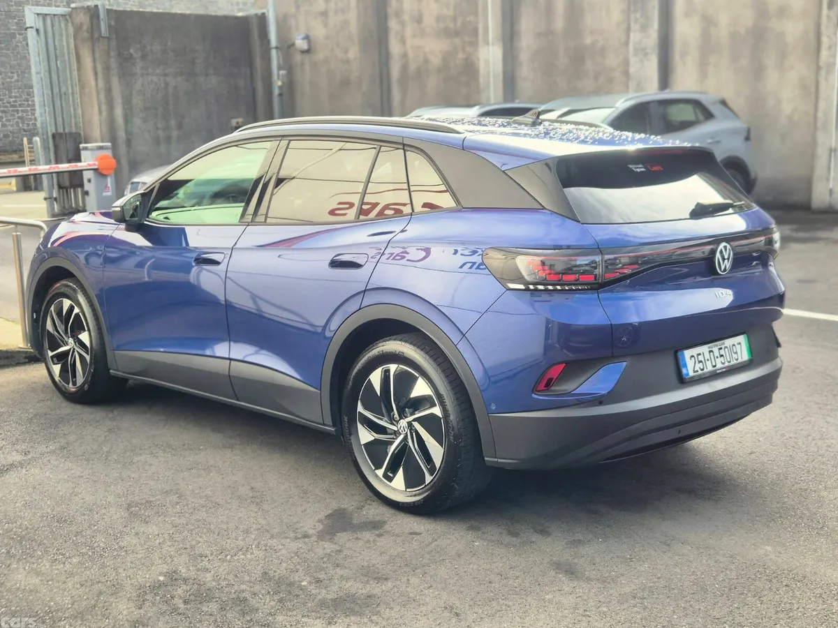 Volkswagen ID.4 SUV, Electric, 2025, Blue