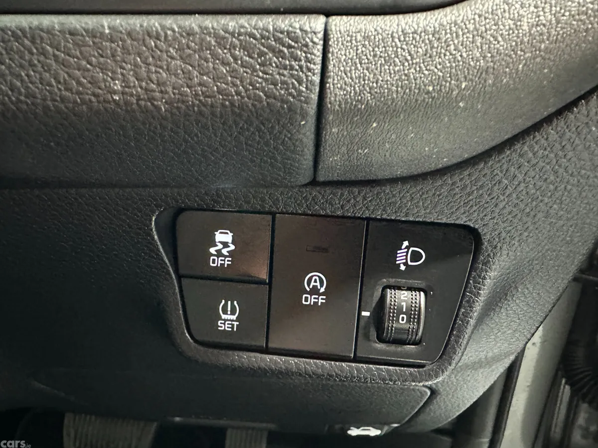 Kia Stonic Hatchback, Petrol Hybrid, 2026, Grey