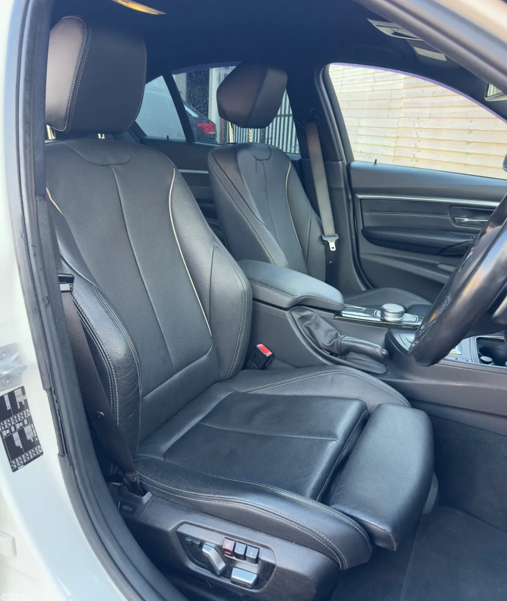 BMW 3-Series Saloon, Diesel, 2018, White