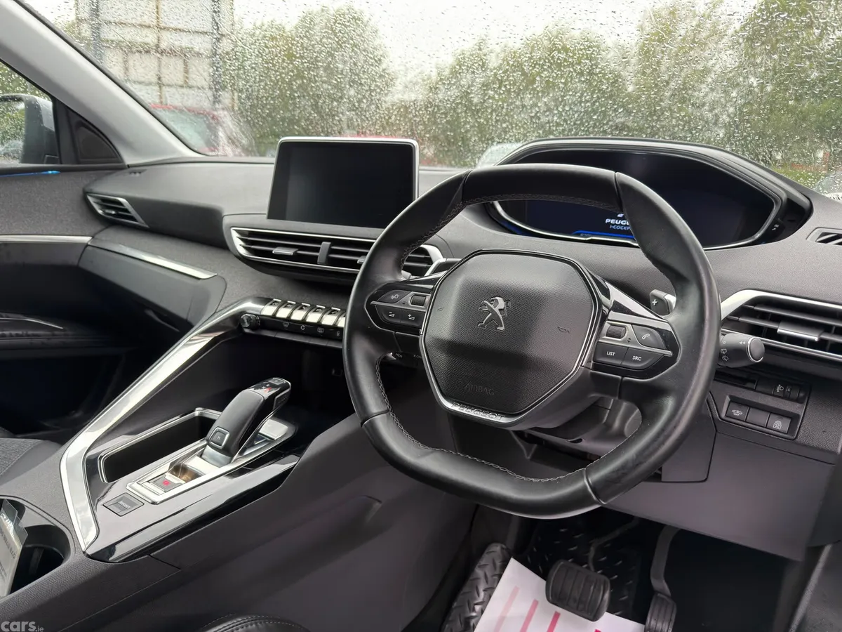Peugeot 3008 SUV, Diesel, 2017, Grey