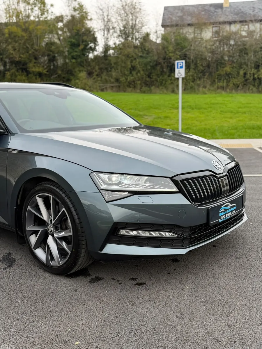 Skoda Superb Estate, Diesel, 2022, Grey