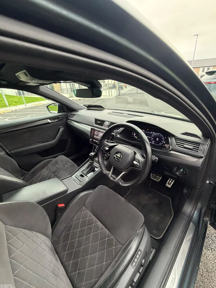 Skoda Superb Estate, Diesel, 2022, Grey