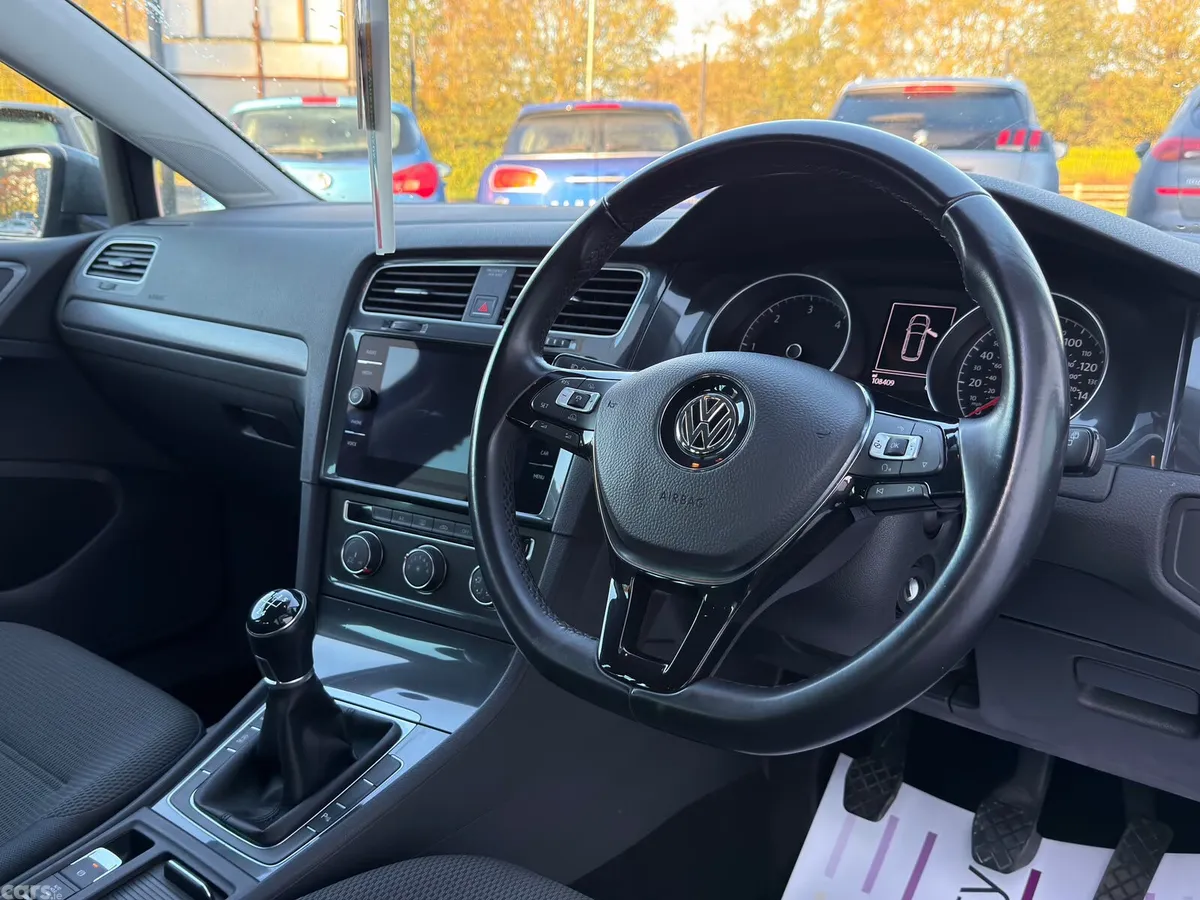 Volkswagen Golf Estate, Diesel, 2018, Grey