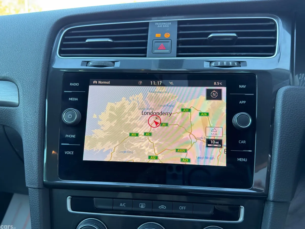 Volkswagen Golf Estate, Diesel, 2018, Grey