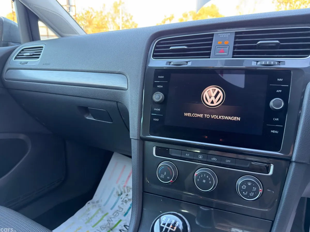 Volkswagen Golf Estate, Diesel, 2018, Grey