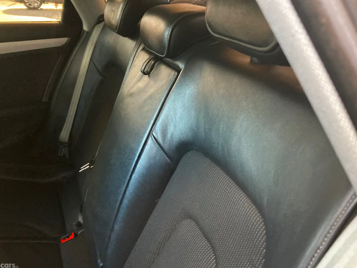 Audi A4 Saloon, Diesel, 2013, Grey