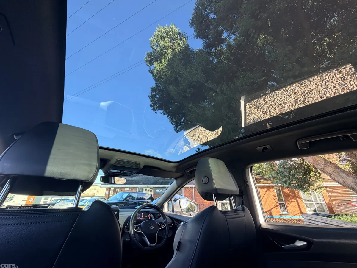 Volkswagen ID.4 Estate, Electric, 2023, White