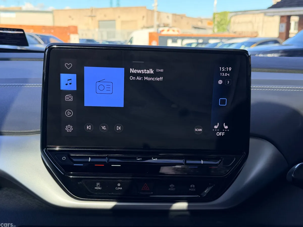 Volkswagen ID.4 Estate, Electric, 2023, White