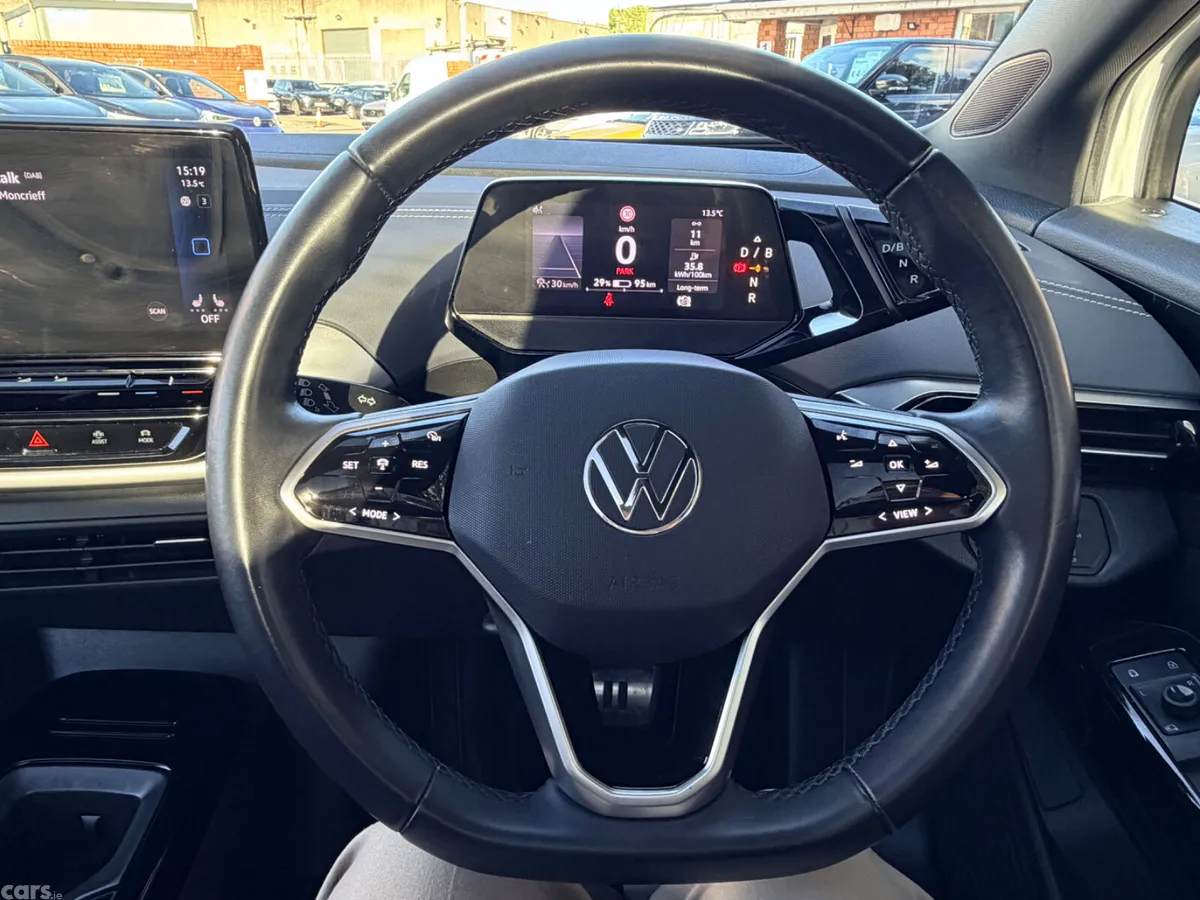 Volkswagen ID.4 Estate, Electric, 2023, White