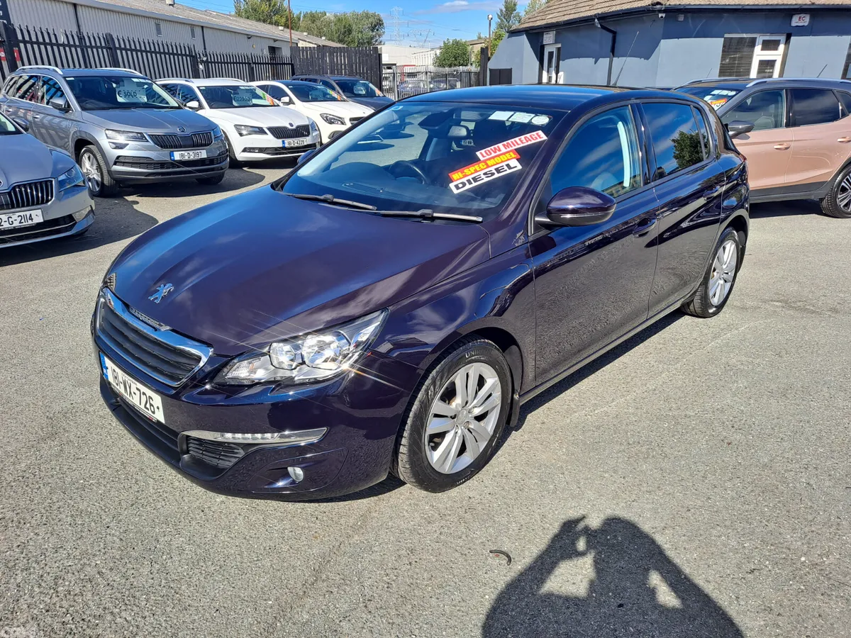 Peugeot 308 Hatchback, Diesel, 2018, Blue