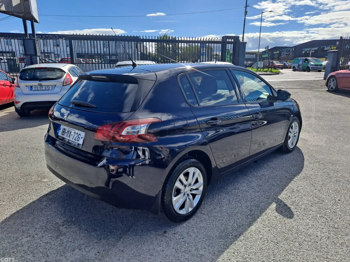Peugeot 308 Hatchback, Diesel, 2018, Blue