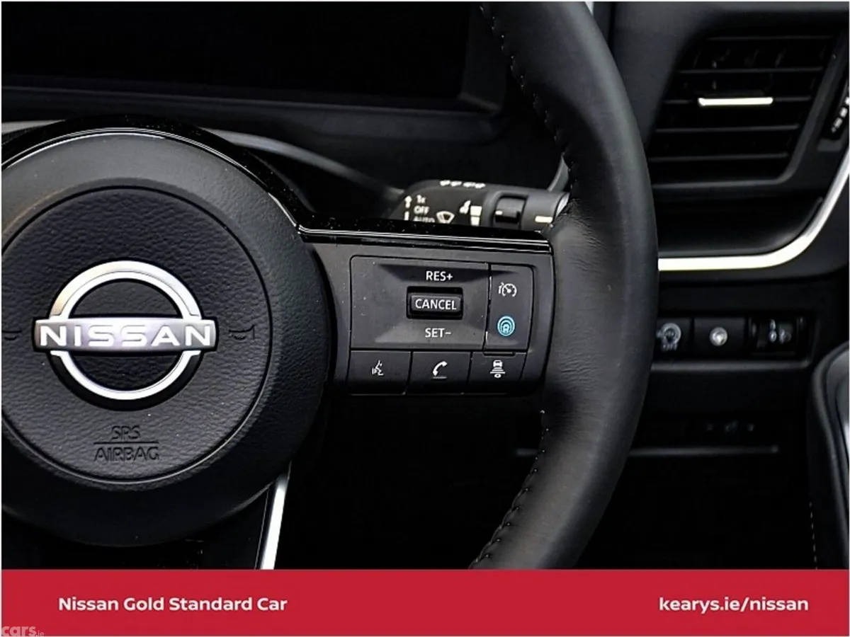 Nissan Qashqai SUV, Petrol, 2025, White